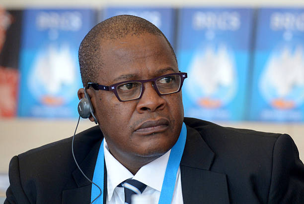 UBrian Molefe uphonsela inselelo Intengo Yamalahle yakwa-Eskom kanye Nesilinganiso Semali Engenayo ye-Nersa